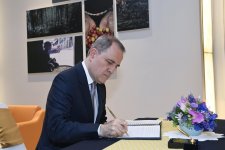 Ceyhun Bayramov Banqkoka səfərə gedib (FOTO)