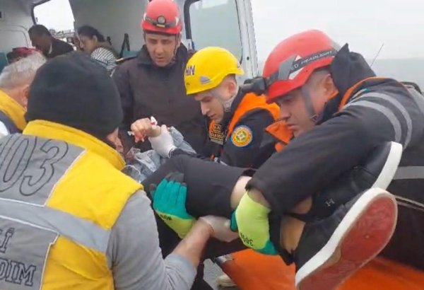 Bakıda ağır qəza: Ölən və yaralananlar var(foto)