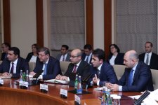 Kollegiya iclasında xəzinədarlıq və maliyyə nəzarəti sahəsində görülən işlər müzakirə olunub (FOTO)