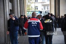 Metro nasazlığına görə xəttə əlavə avtobuslar buraxıldı (FOTO/VİDEO) (YENİLƏNİB)