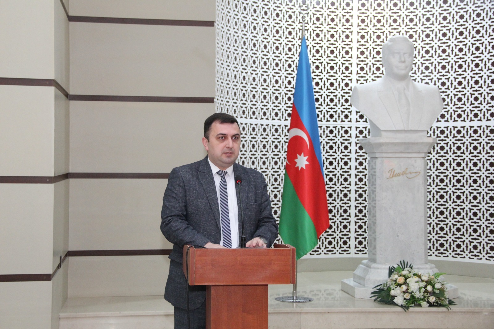 Xaçmazda “Heydər Əliyev və Müasir Memarlıq İrsi” adlı tədbir keçirilib (FOTO)