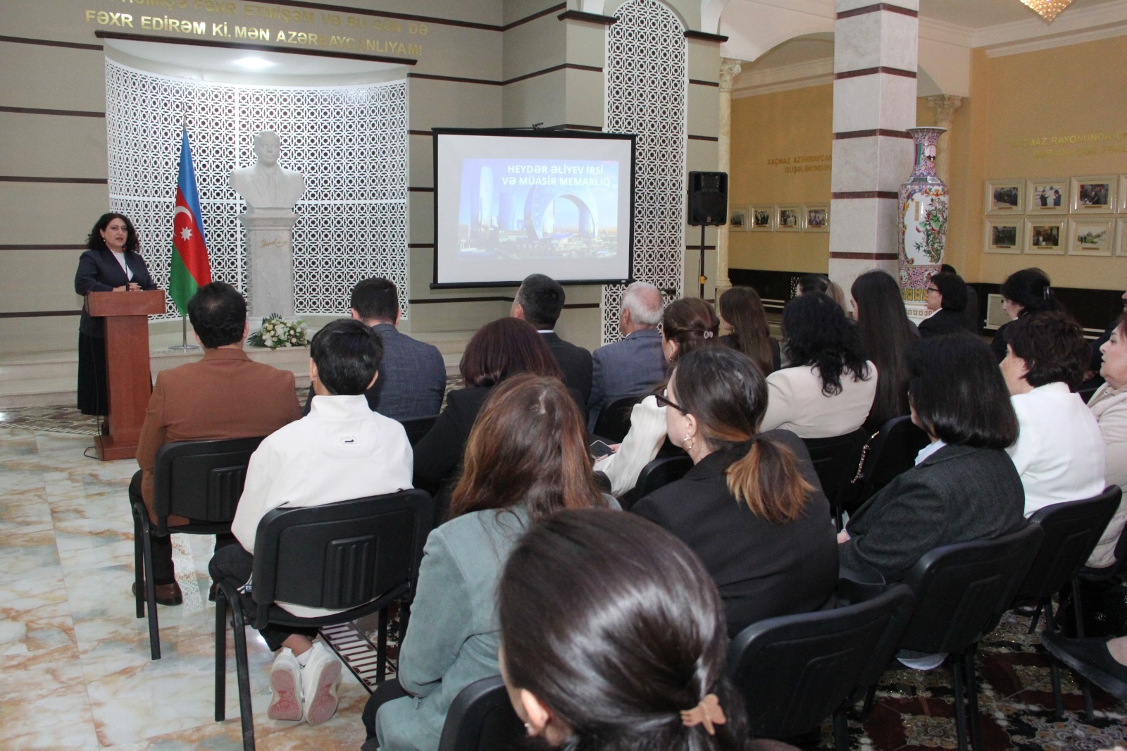 Xaçmazda “Heydər Əliyev və Müasir Memarlıq İrsi” adlı tədbir keçirilib (FOTO)