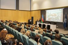 UNEC-də “Rəqəmsal iqtisadiyyat: Müasir çağırışlar və real imkanlar” mövzusunda IV beynəlxalq konfrans öz işinə başlayıb (FOTO)