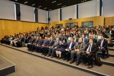 UNEC-də “Rəqəmsal iqtisadiyyat: Müasir çağırışlar və real imkanlar” mövzusunda IV beynəlxalq konfrans öz işinə başlayıb (FOTO)