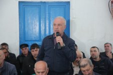 Xaçmazın Xanoba kəndində sakinlərin müraciətləri ilə bağlı konkret tapşırıqlar verilib (FOTO)