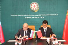 Gəncə avtomobil zavodu İB-i iki böyük Çin şirkəti ilə əməkdaşlıq sazişi imzaladı (FOTO)