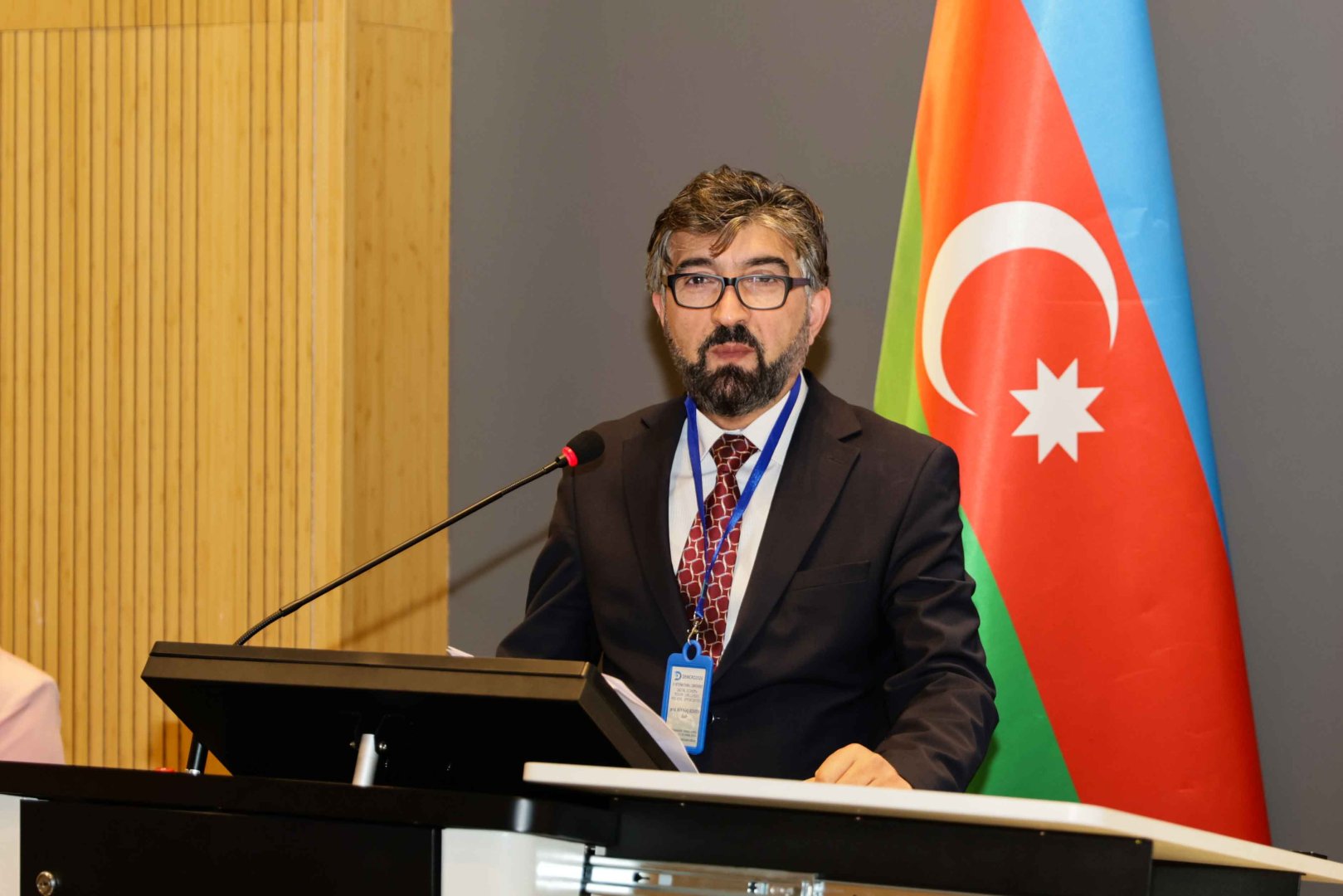 UNEC-də “Rəqəmsal iqtisadiyyat: Müasir çağırışlar və real imkanlar” mövzusunda IV beynəlxalq konfrans öz işinə başlayıb (FOTO)