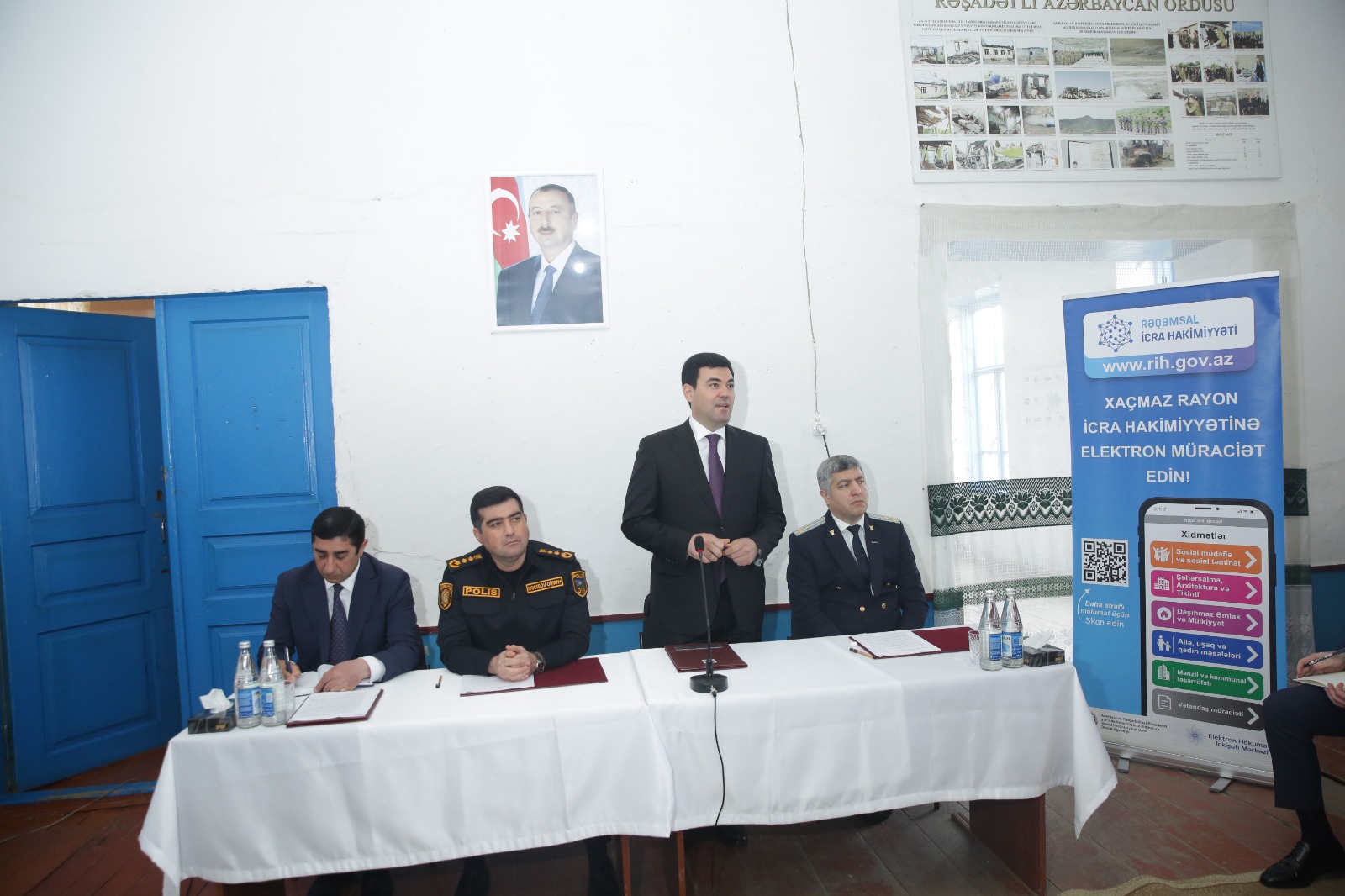 Xaçmazın Xanoba kəndində sakinlərin müraciətləri ilə bağlı konkret tapşırıqlar verilib (FOTO)