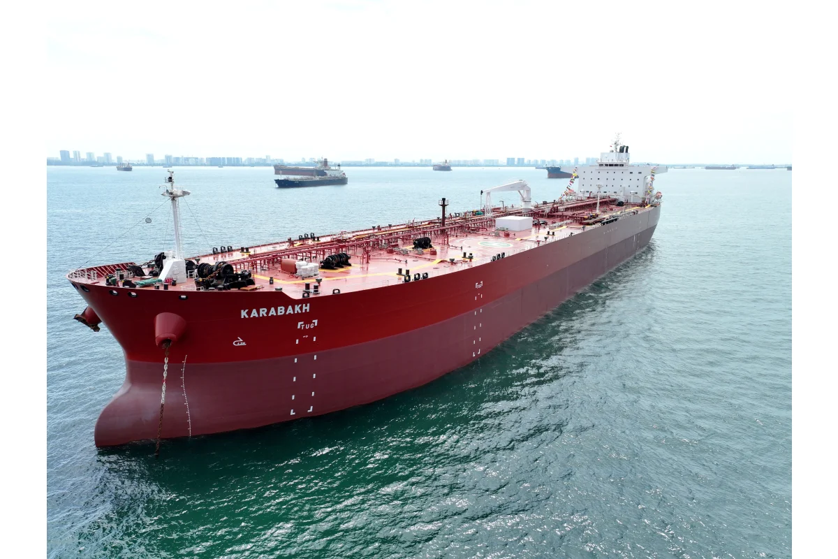 Azərbaycana məxsus 5 gəmi Avropa İttifaqının sanksiya siyahısından çıxarıldı (FOTO)