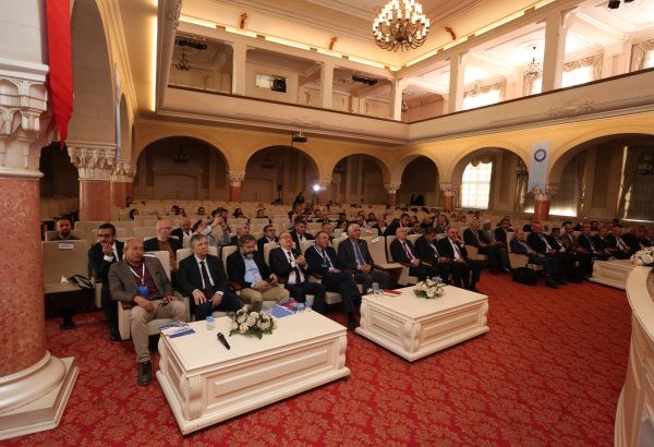 Ankarada “Milli kimlik və soydaşlıq irsi” mövzusunda beynəlxalq konfrans keçirilib (FOTO)