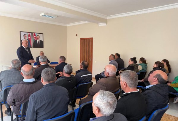 Milli Məclisin deputatı Vüqar Rəhimzadə Culfada seçiciləri ilə növbəti görüşünü keçirib (FOTO)