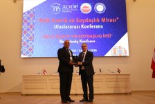 Ankarada “Milli kimlik və soydaşlıq irsi” mövzusunda beynəlxalq konfrans keçirilib (FOTO)