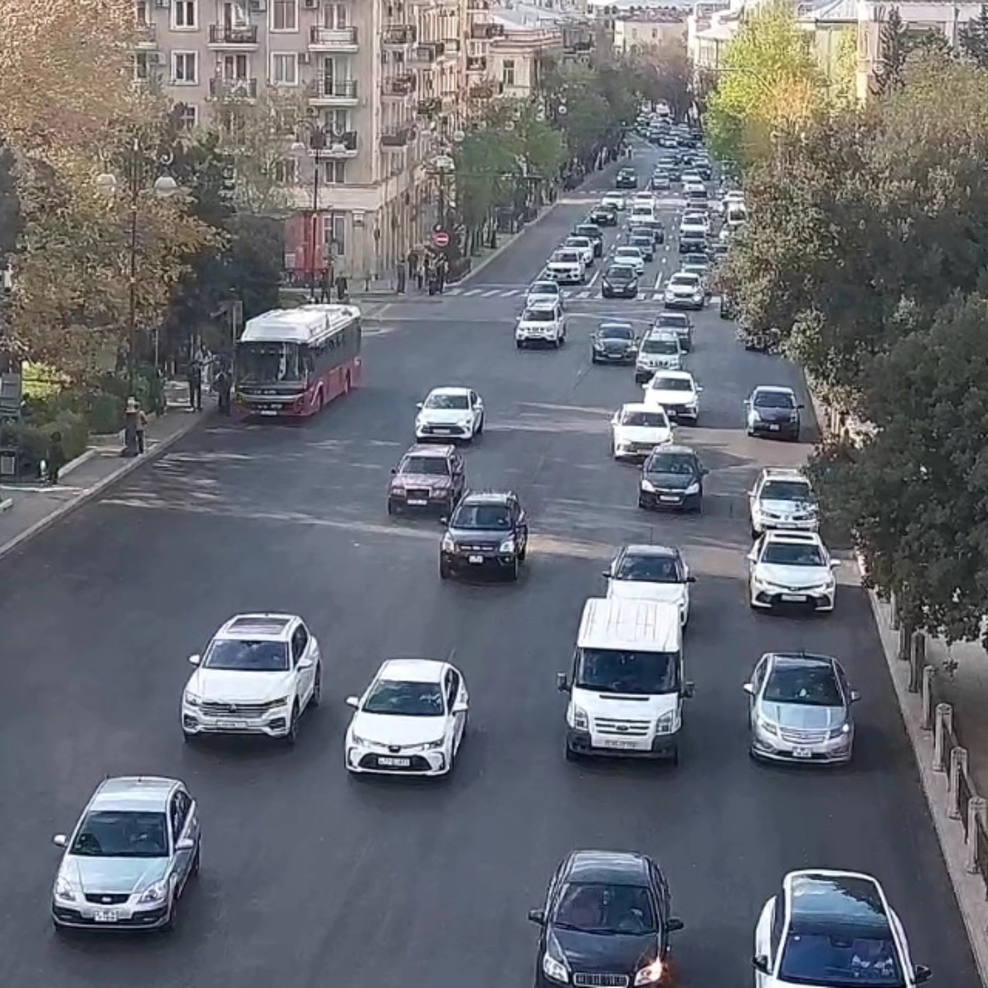 DİQQƏT: Bu yollarda tıxac var - SİYAHI (FOTO)