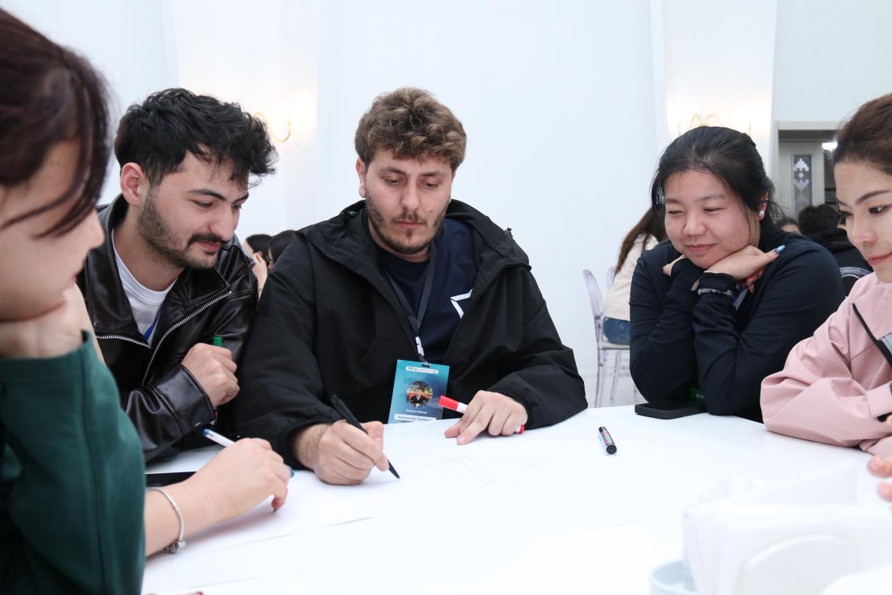 Gələcəyin memarları Qubada bir araya gəldi: AzMİU tələbələrinin “Archivision Urban Camp 3” düşərgəsinə start verildi (FOTO)