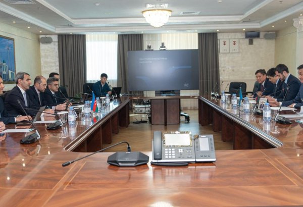 Orta Dəhlizin inkişafı üzrə mühüm sənədlər imzalanıb (FOTO)