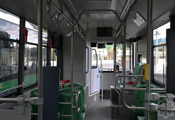 İki müntəzəm marşrut üzrə avtobuslar yenilənir