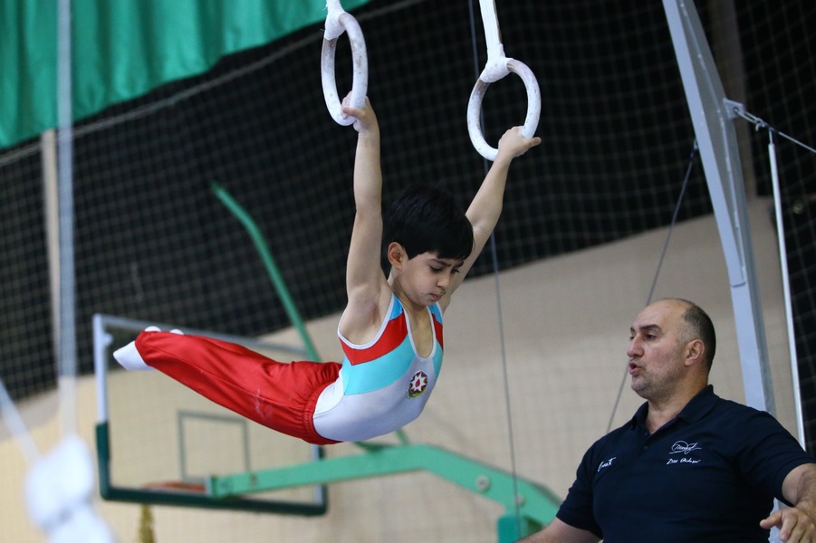 Sumqayıtda idman gimnastikası üzrə ölkə birinciliyi keçirilib (FOTO)