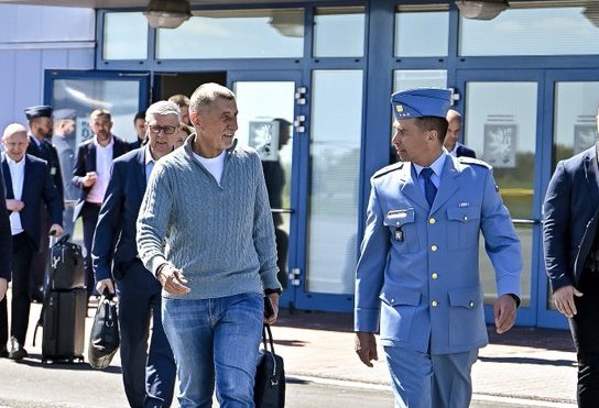 Çexiyanın Baş naziri Azərbaycana səfərə yollanıb