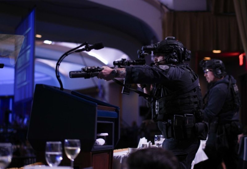 ABŞ Məxfi Xidməti Trampın iştirak etdiyi tədbirdə baş verən atışmanı araşdırır