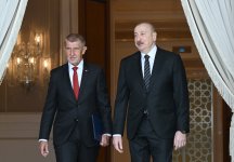 Prezident İlham Əliyev və Çexiyanın Baş naziri Andrey Babiş mətbuata bəyanatlarla çıxış ediblər (FOTO)