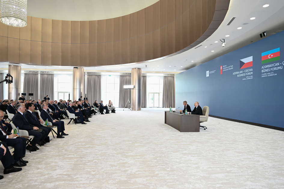 Prezident İlham Əliyevin və Andrey Babişin iştirakı ilə Azərbaycan-Çexiya biznes-forumu keçirilib (FOTO)