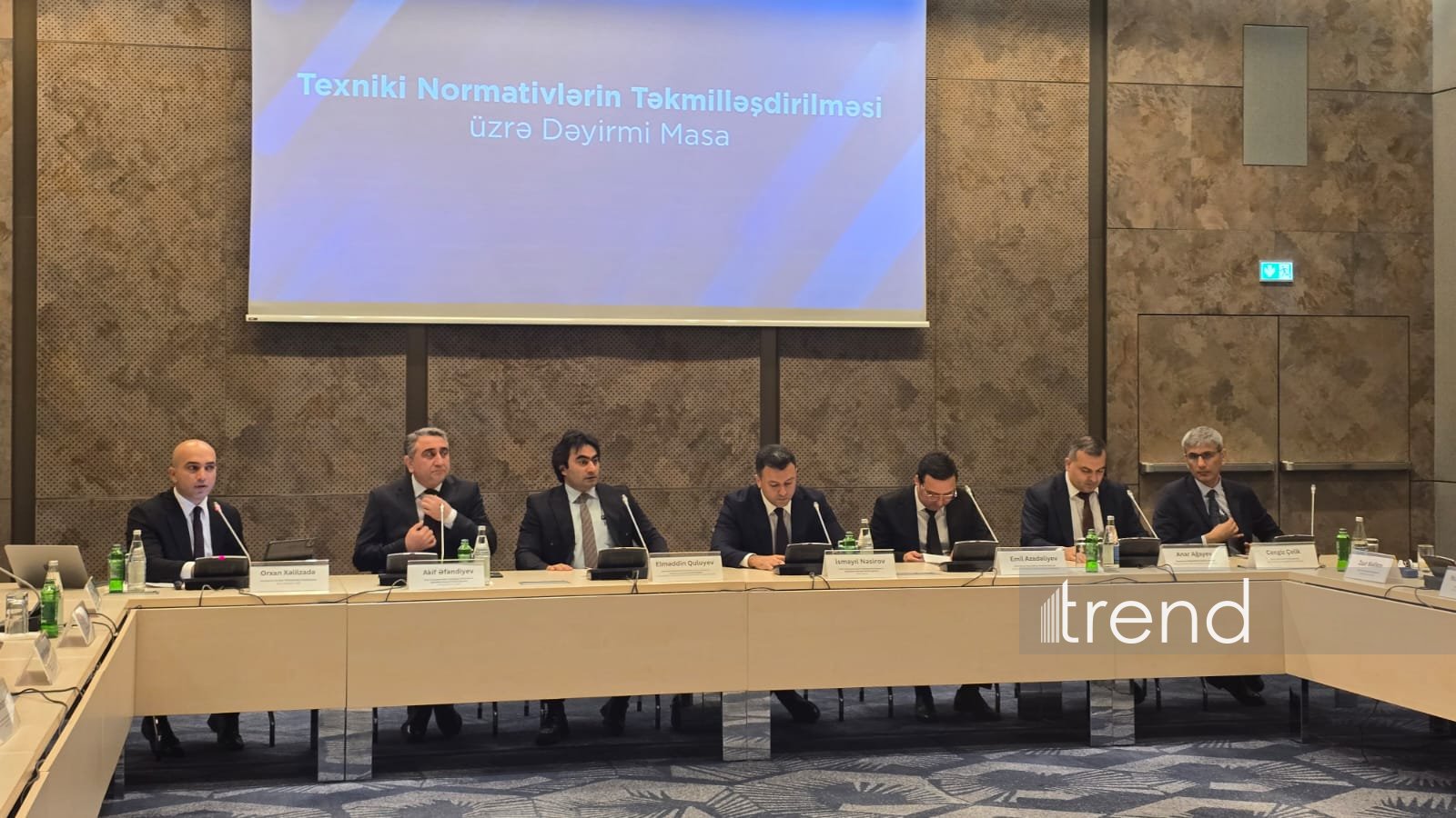 Texniki normativlərin təkmilləşdirilməsi üzrə tədbir keçirilir (FOTO)