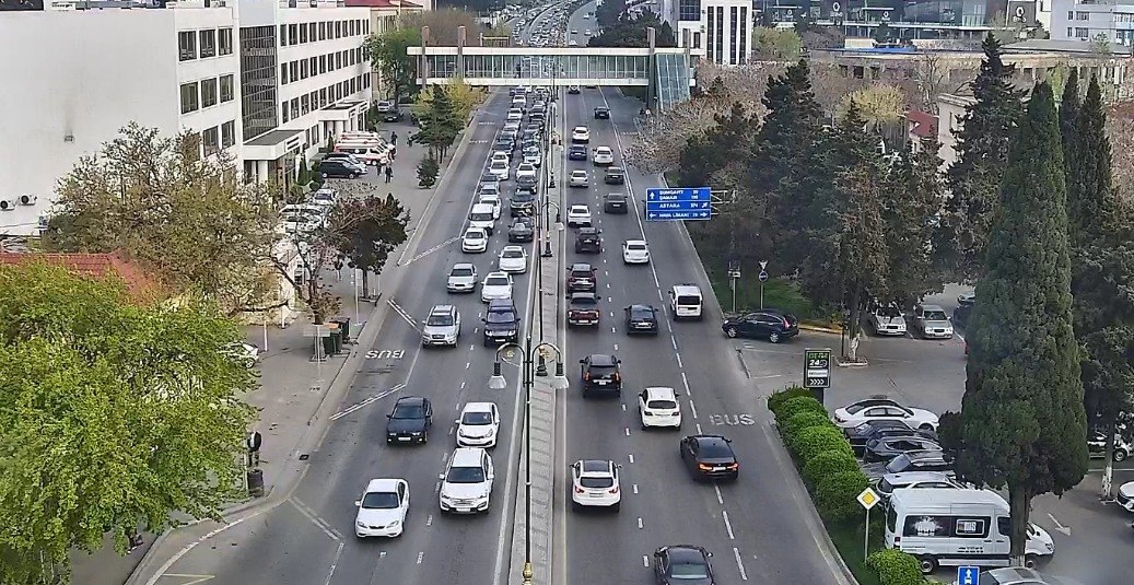 DİQQƏT: Bu yollarda tıxac var - SİYAHI (FOTO)