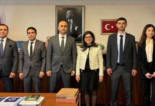 Azərbaycan və Türkiyə kapital bazarlarının inkişafı müzakirə edilib