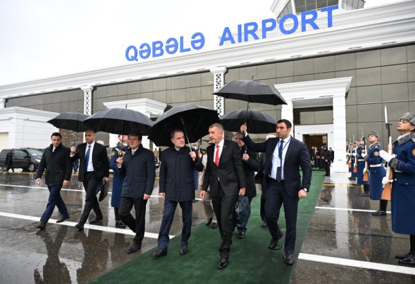 Çexiyanın Baş nazirinin Azərbaycana səfəri başa çatıb