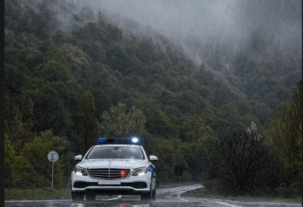 DYP əlverişsiz hava şəraiti ilə bağlı sürücülərə müraciət etdi