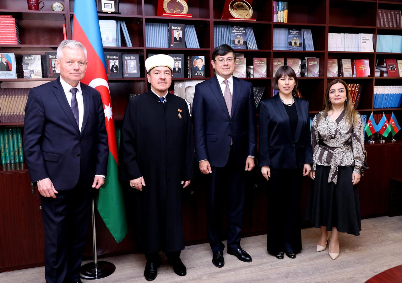 Diaspor Komitəsində Polşa müftisi ilə görüş keçirilib (FOTO)