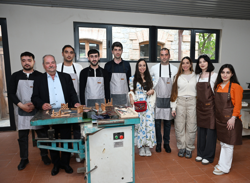 Leyla Əliyeva və Arzu Əliyeva Şəkidə tarixi-memarlıq abidələrinin bərpadan sonra açılışında iştirak ediblər (FOTO)