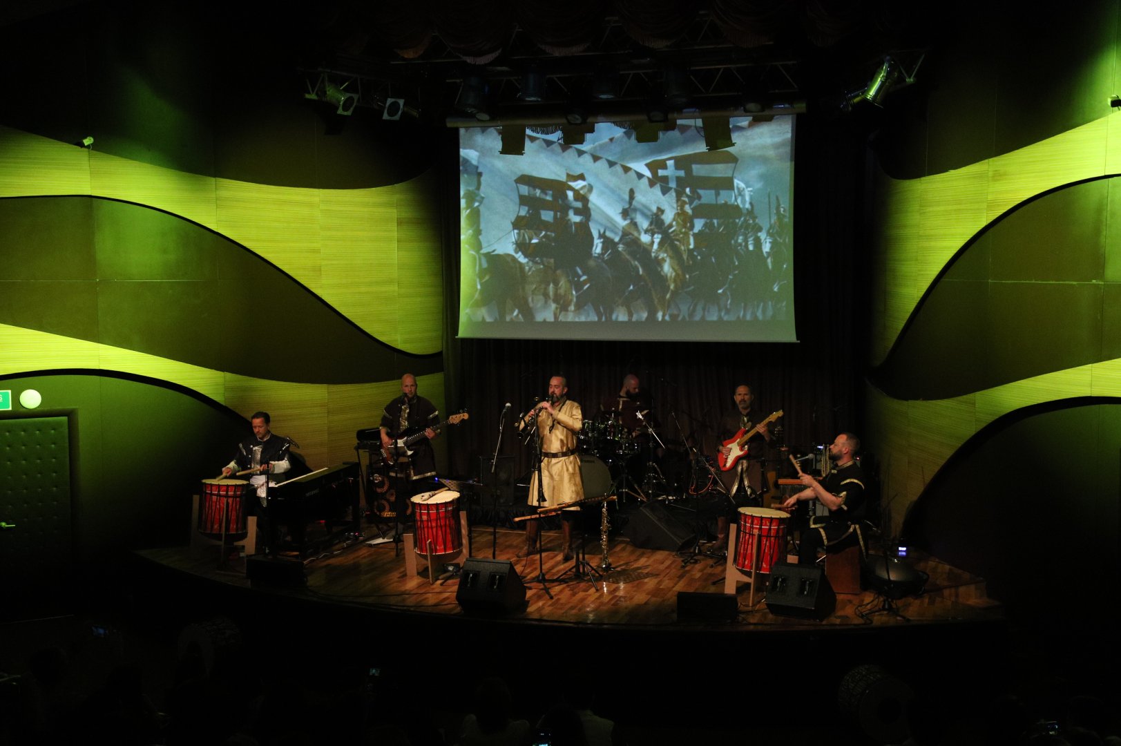 Heydər Əliyev Fondunun dəstəyi ilə “Macar Rapsodiya Layihəsi” Azərbaycanda çəkilişlər edir (FOTO)