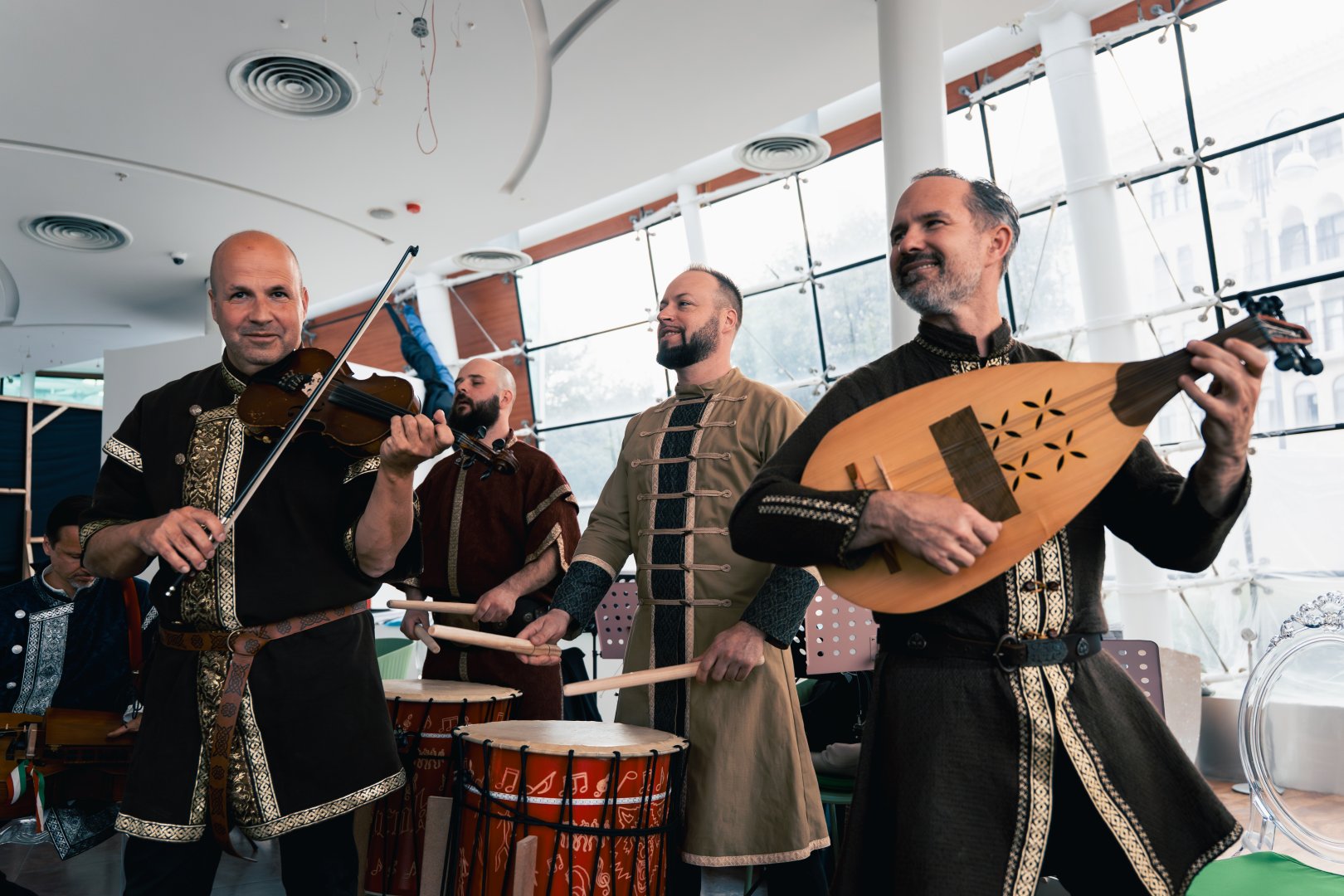 Heydər Əliyev Fondunun dəstəyi ilə “Macar Rapsodiya Layihəsi” Azərbaycanda çəkilişlər edir (FOTO)