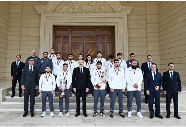 Prezident İlham Əliyev: Azərbaycan güləşçiləri bir daha göstərdilər ki, onlar Avropada birincidirlər