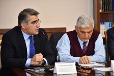 Bakı Biznes Universitetində Ulu Öndər Heydər Əliyevin anadan olmasının 103-cü ildönümünə həsr olunmuş beynəlxalq elmi-praktiki konfrans keçirilib