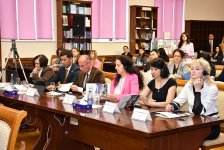 Bakı Biznes Universitetində Ulu Öndər Heydər Əliyevin anadan olmasının 103-cü ildönümünə həsr olunmuş beynəlxalq elmi-praktiki konfrans keçirilib