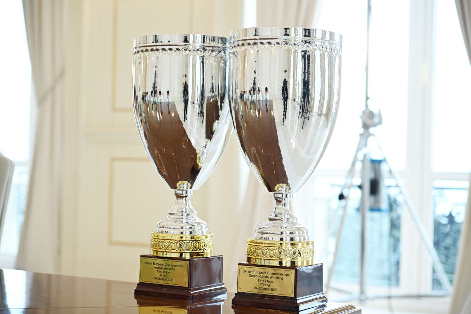 Prezident İlham Əliyev Avropa çempionatında komanda hesabında çempion olan güləşçiləri qəbul edib (FOTO) (YENİLƏNİB)