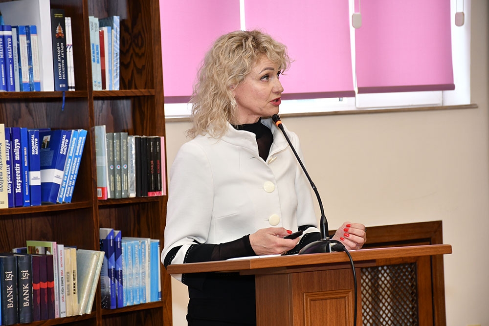 Bakı Biznes Universitetində Ulu Öndər Heydər Əliyevin anadan olmasının 103-cü ildönümünə həsr olunmuş beynəlxalq elmi-praktiki konfrans keçirilib