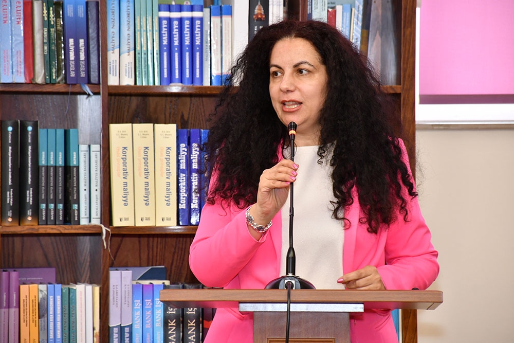 Bakı Biznes Universitetində Ulu Öndər Heydər Əliyevin anadan olmasının 103-cü ildönümünə həsr olunmuş beynəlxalq elmi-praktiki konfrans keçirilib