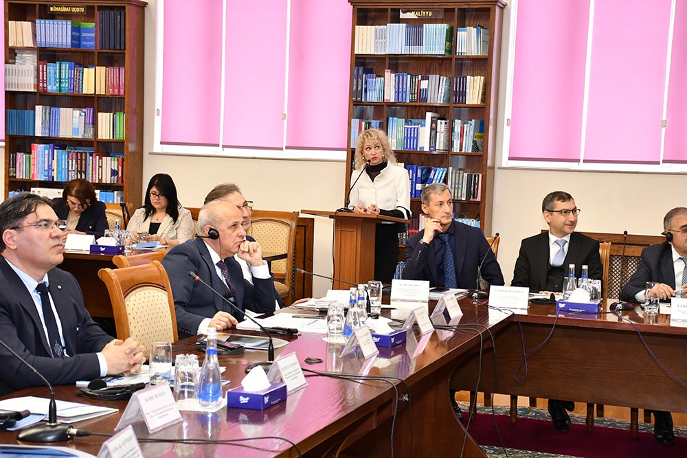 Bakı Biznes Universitetində Ulu Öndər Heydər Əliyevin anadan olmasının 103-cü ildönümünə həsr olunmuş beynəlxalq elmi-praktiki konfrans keçirilib