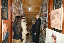 Prezident İlham Əliyev və Birinci xanım Mehriban Əliyeva Bakının İslam Səfərli küçəsinin yenidənqurmadan sonra açılışında iştirak ediblər (FOTO)