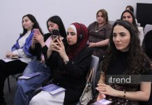 Bakıda Beynəlxalq Xalça Forumu - "İstehsal, dayanıqlı inkişaf və qlobal paylanma" adlı ikinci sessiya (FOTO)