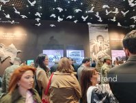 Diplomatik korpusun nümayəndələri Xocalı Soyqırımı Memorialına gəliblər (FOTO)