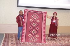 Bakıda Beynəlxalq Xalça Forumu – “Dizayn, kolleksiyalar və məhsulun inkişafı” mövzusunda birinci sessiya (FOTO)