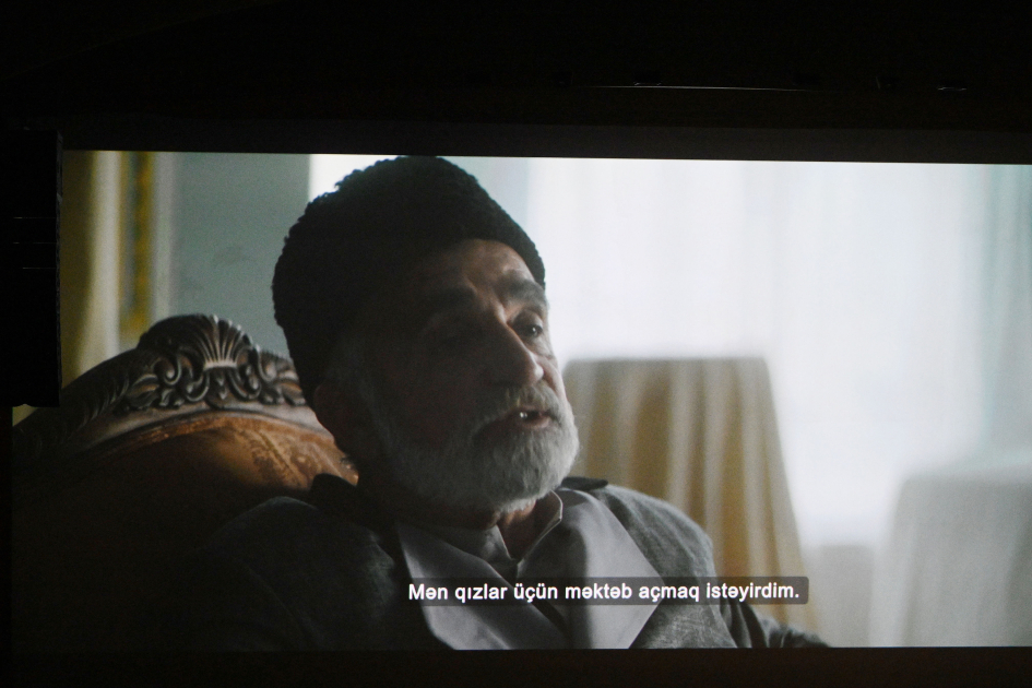 Arzu Əliyeva və Alena Əliyeva “Tağıyev: Məktəb” bədii filminin təqdimatında iştirak ediblər (FOTO)