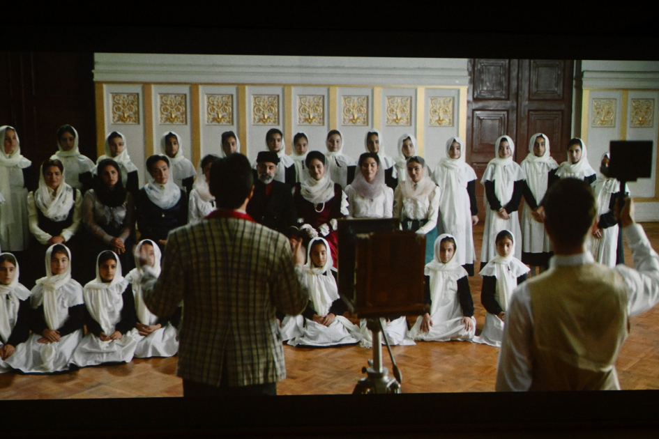 Arzu Əliyeva və Alena Əliyeva “Tağıyev: Məktəb” bədii filminin təqdimatında iştirak ediblər (FOTO)
