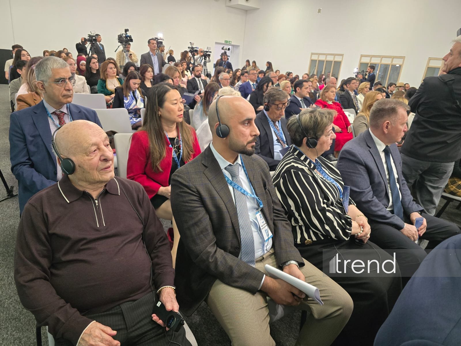 Bakı xalçaçılıq sənətinin qlobal paytaxtına çevrilib - Beynəlxalq forumun açılışı (FOTO)