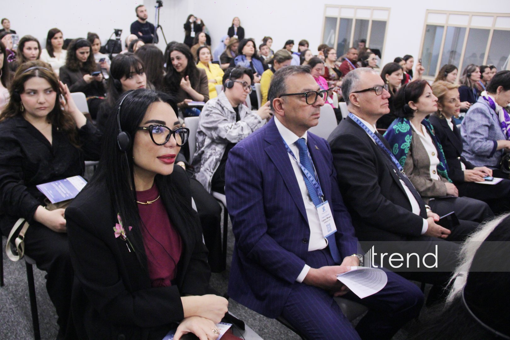 Bakıda Beynəlxalq Xalça Forumu - "İstehsal, dayanıqlı inkişaf və qlobal paylanma" adlı ikinci sessiya (FOTO)