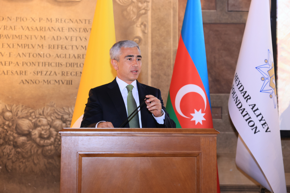 Vatikanda Heydər Əliyev Fondu ilə birgə layihələrin təqdimatına həsr olunan tədbir keçirilib (FOTO)